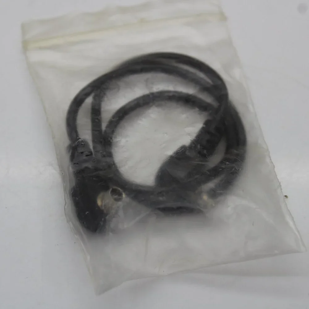 Vivitar Auto Thyristor Mdl# 273, 10 Ft Extension Cord, Stand Attachment, Manual